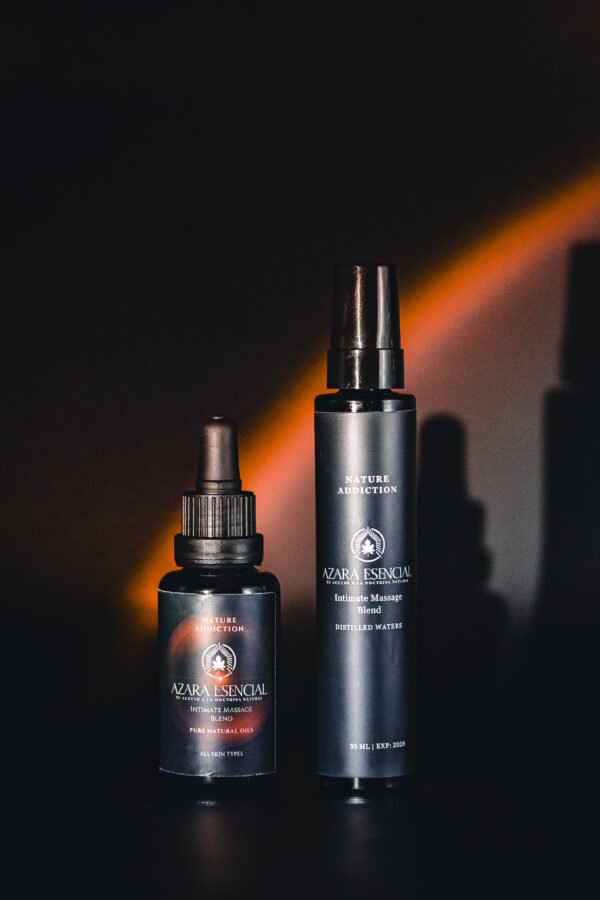 30ml of intimate massage blend